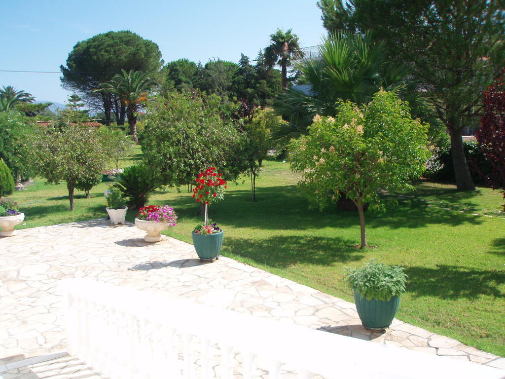 Finikes Studios Kefalonia Számi Kültér fotó